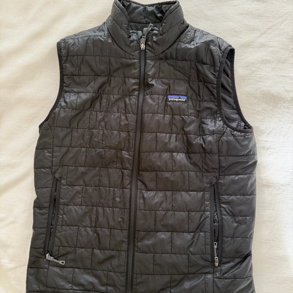Men’s Black Patagonia Nano Puff Vest